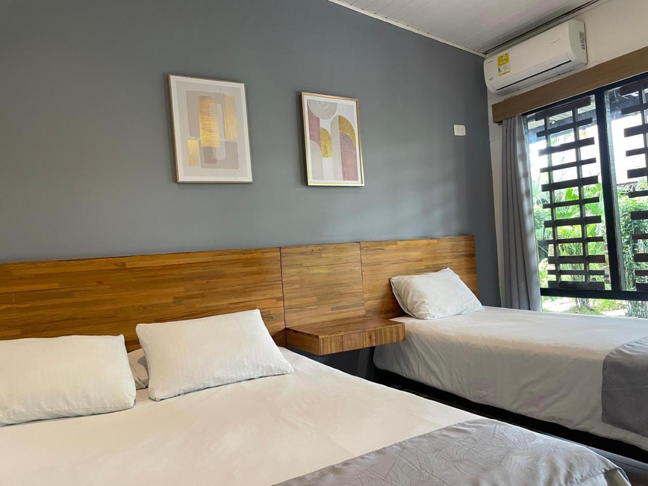 Hotel Madreselva 莱蒂西亚 外观 照片